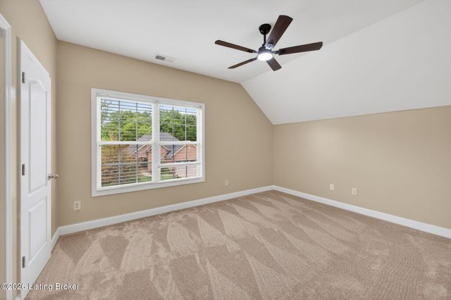 18405 Standwick Dr, Louisville, KY 40245
