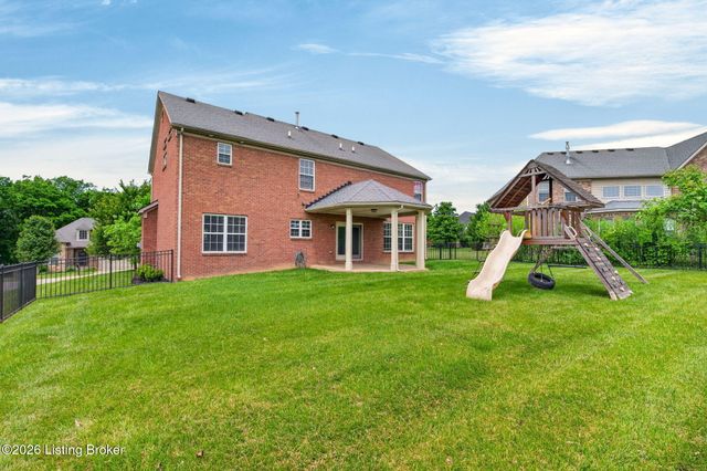 18405 Standwick Dr, Louisville, KY 40245