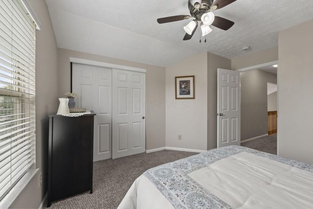717 Preston Trails Drive, Pickerington, OH 43147
