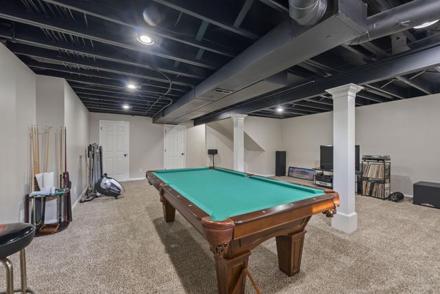 717 Preston Trails Drive, Pickerington, OH 43147