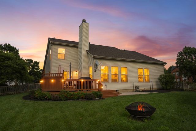 717 Preston Trails Drive, Pickerington, OH 43147