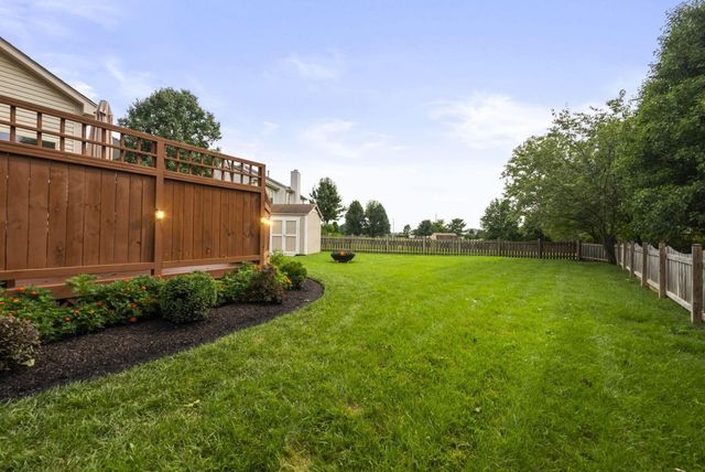 717 Preston Trails Drive, Pickerington, OH 43147