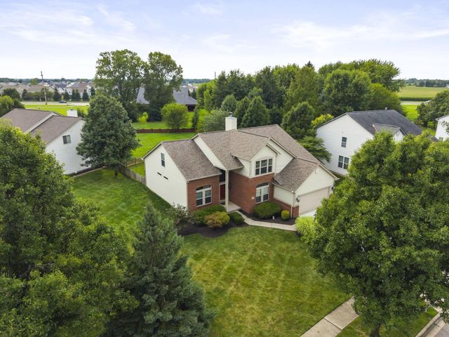 717 Preston Trails Drive, Pickerington, OH 43147