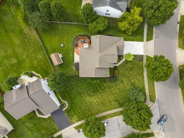 717 Preston Trails Drive, Pickerington, OH 43147