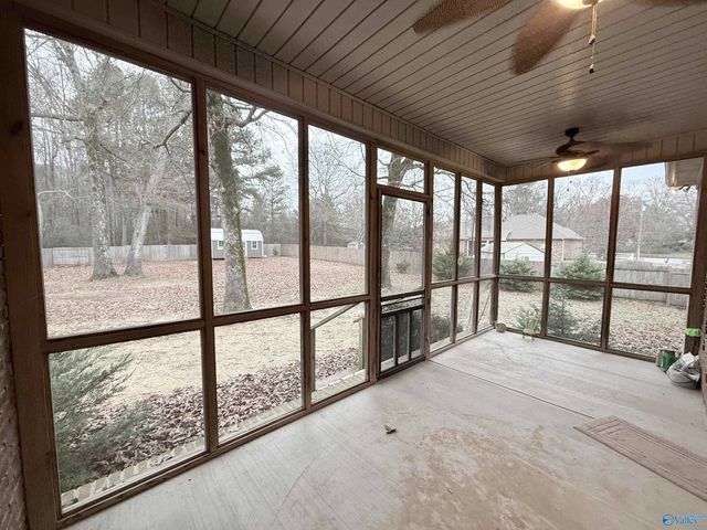 626 Berry Hill Lane, Arab, AL 35016