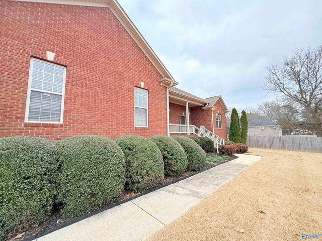 626 Berry Hill Lane, Arab, AL 35016