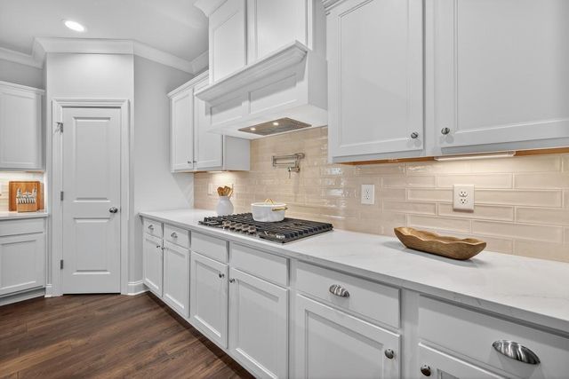 5649 Ernest Way, Flowery Branch, GA 30542