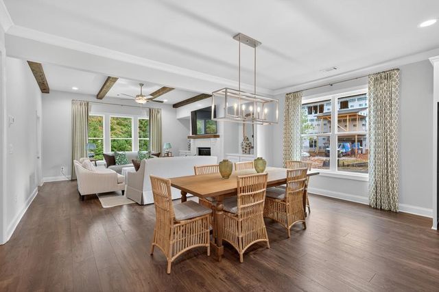 5649 Ernest Way, Flowery Branch, GA 30542