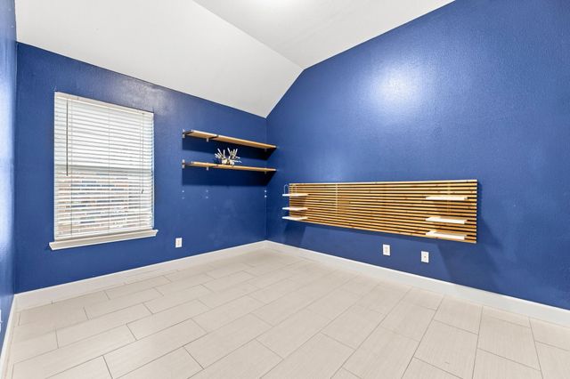 4849 Summer Oaks Lane, Fort Worth, TX 76123