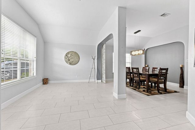4849 Summer Oaks Lane, Fort Worth, TX 76123