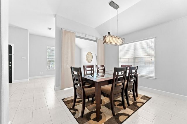 4849 Summer Oaks Lane, Fort Worth, TX 76123