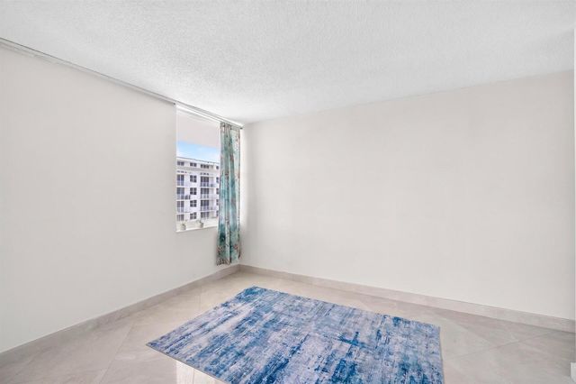 111 Briny Avenue 2711, Pompano Beach, FL 33062
