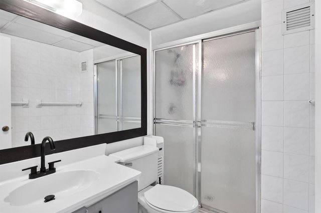111 Briny Avenue 2711, Pompano Beach, FL 33062