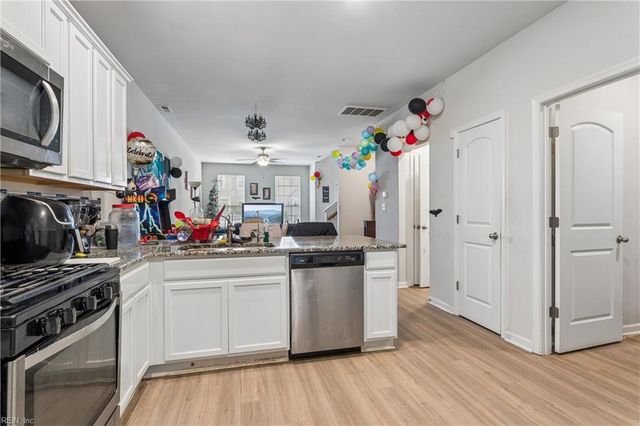 1503 Auckland CT, Newport News, VA 23608