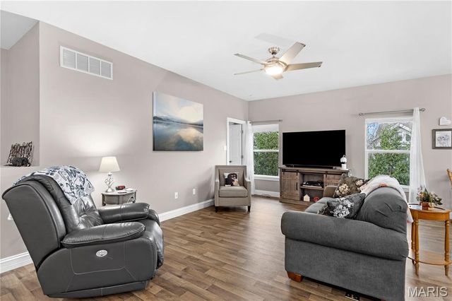 1117 Spruce Forest Drive, Lake St Louis, MO 63367