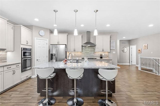 1117 Spruce Forest Drive, Lake St Louis, MO 63367