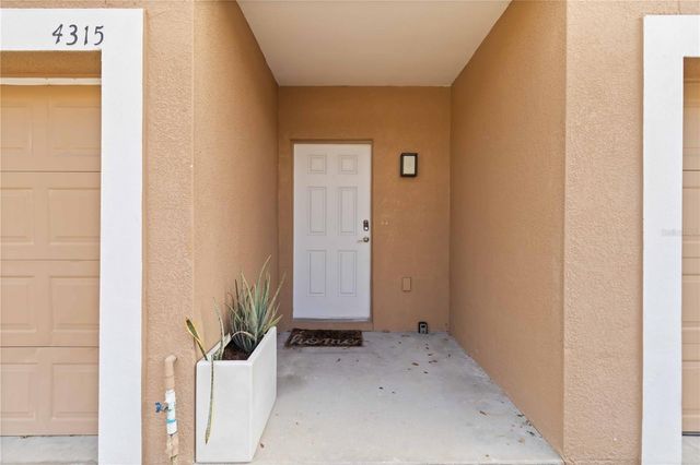 4315 TYLER CIRCLE N, St Petersburg, FL 33709