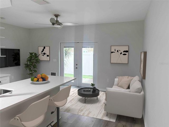 4315 TYLER CIRCLE N, St Petersburg, FL 33709