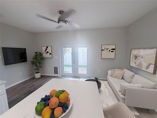 4315 TYLER CIRCLE N, St Petersburg, FL 33709