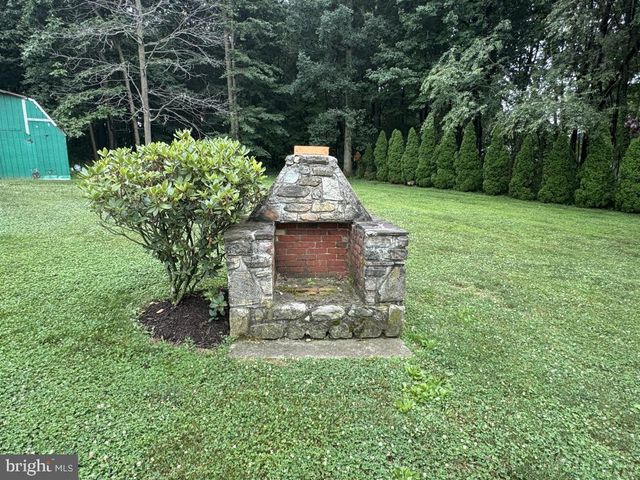 311 LITTLE BRITAIN RD, Peach Bottom, PA 17563