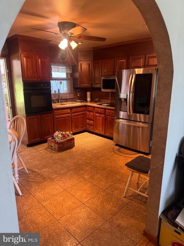 311 LITTLE BRITAIN RD, Peach Bottom, PA 17563