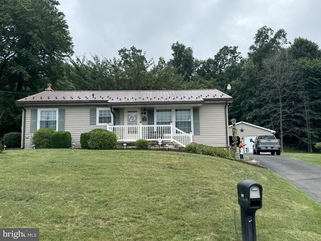311 LITTLE BRITAIN RD, Peach Bottom, PA 17563