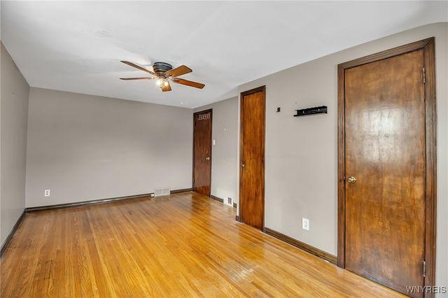 640 71st Street, Niagara Falls, NY 14304