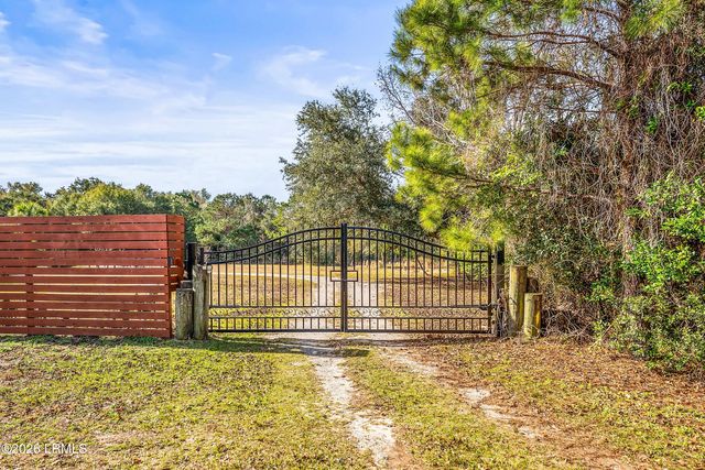 70 Nathan Pope Road, St. Helena Island, SC 29920