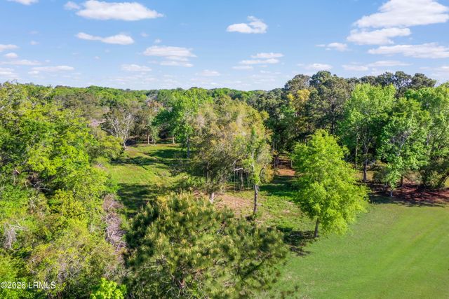 70 Nathan Pope Road, St. Helena Island, SC 29920
