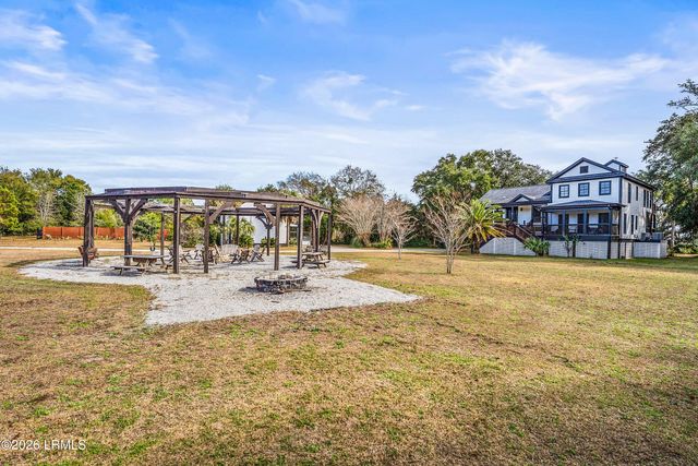 70 Nathan Pope Road, St. Helena Island, SC 29920