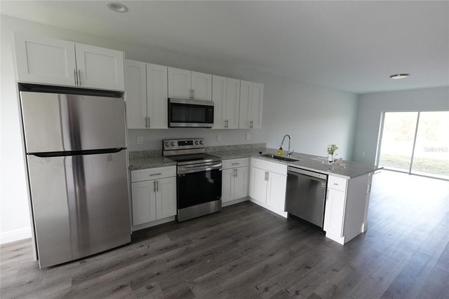 17196 BONNIE AVENUE, Port Charlotte, FL 33954