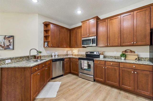 7533 DEER PATH LANE, Land O Lakes, FL 34637