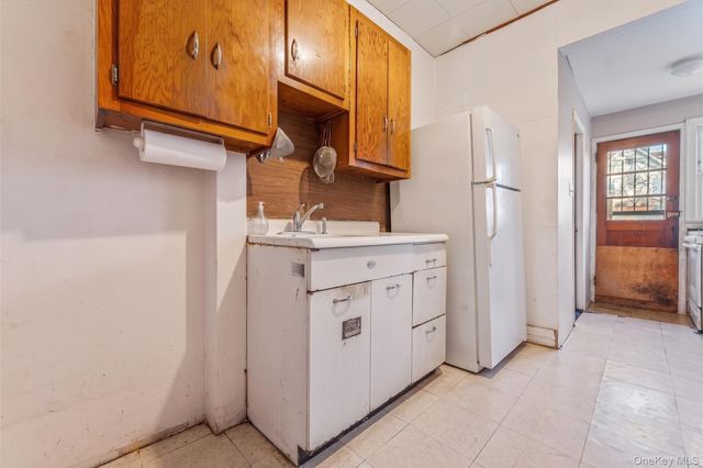 87-63 108th Street, Richmond Hill, NY 11418
