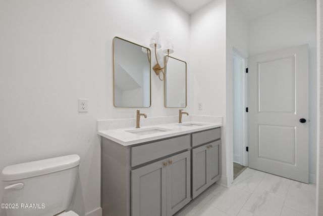 210 Steiner Oaks, Lafayette, LA 70508