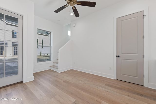 210 Steiner Oaks, Lafayette, LA 70508