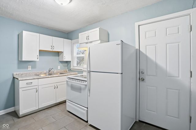 1031-1033 N Centennial Street, Indianapolis, IN 46222