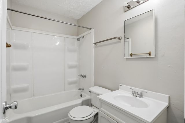 1031-1033 N Centennial Street, Indianapolis, IN 46222