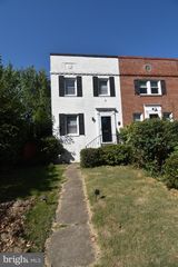 1200 POWHATAN ST, Alexandria, VA 22314