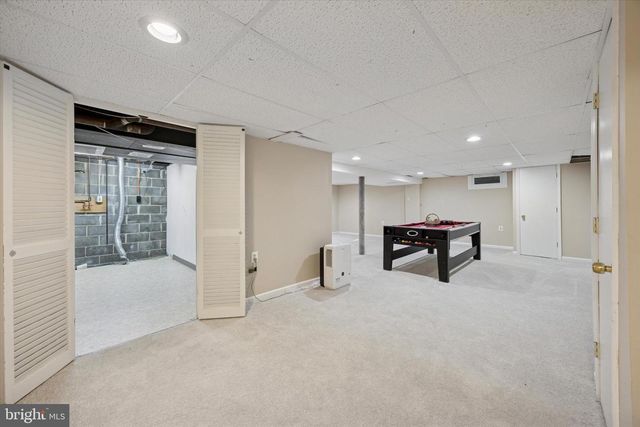 34 E RIDING DR, Cherry Hill, NJ 08003