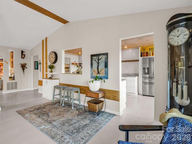 200 Piney Mountain Road, Tryon, NC 28782