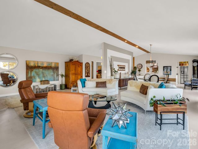 200 Piney Mountain Road, Tryon, NC 28782