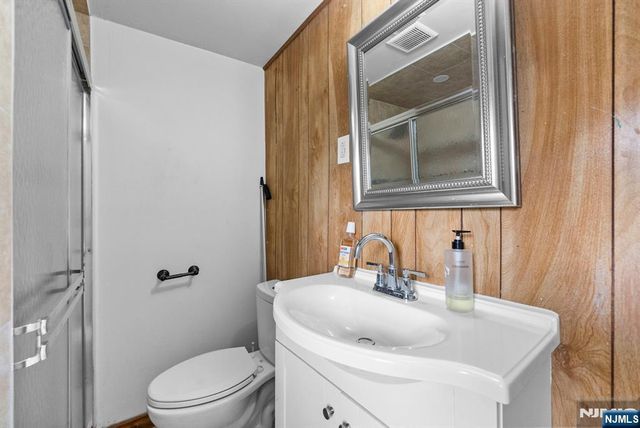 130 Renner Avenue, Newark, NJ 07112