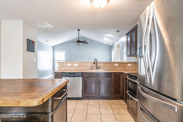 67 Century Drive, Cameron, NC 28326