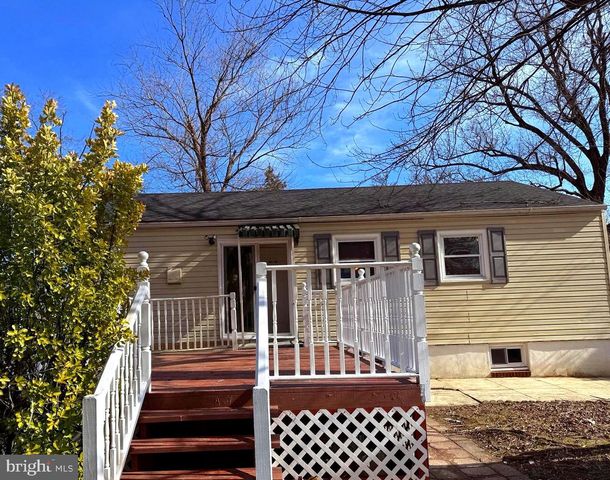 9404 48TH PL, College Park, MD 20740