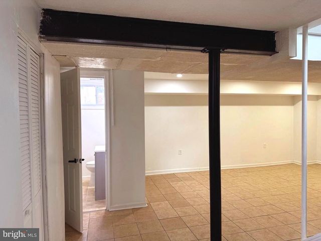 9404 48TH PL, College Park, MD 20740