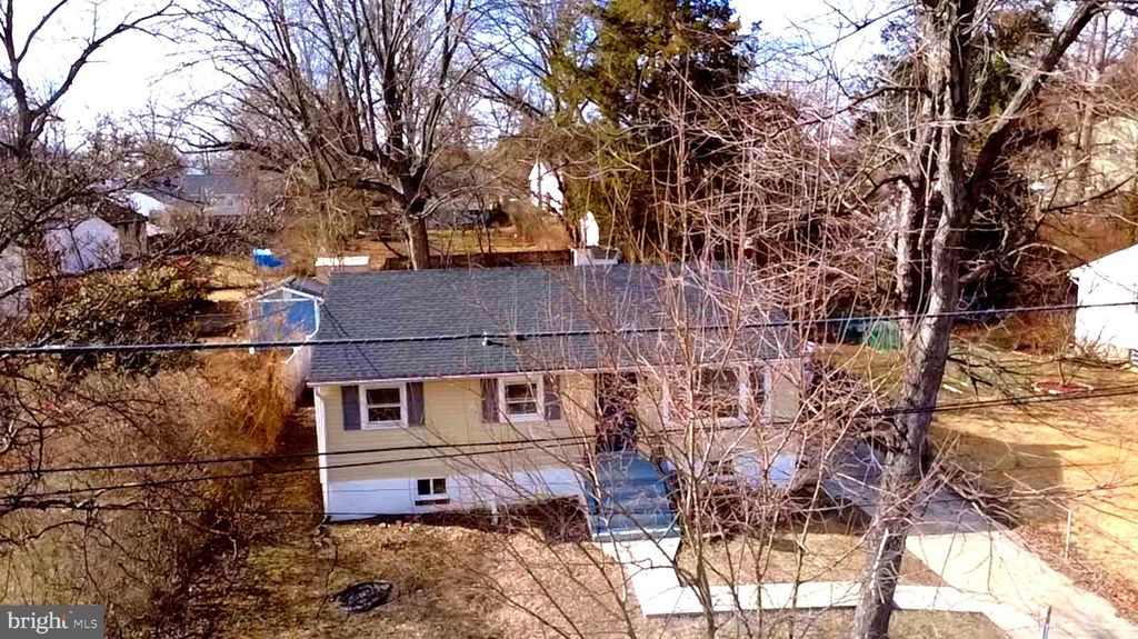 9404 48TH PL, College Park, MD 20740