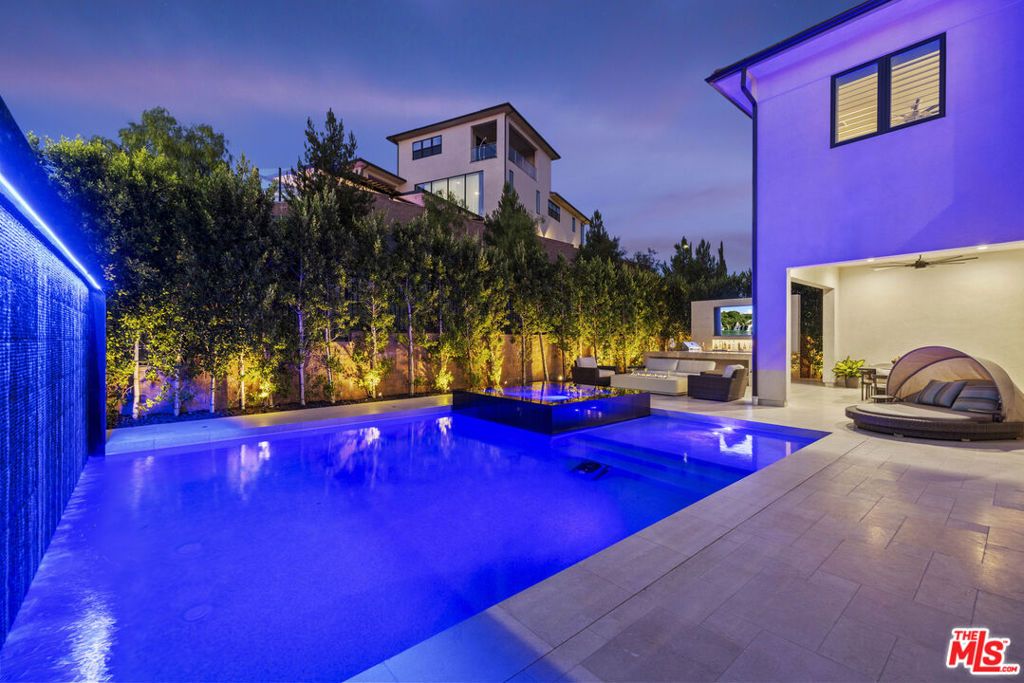 20211 W Liverpool Way, Porter Ranch, CA 91326