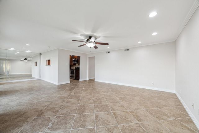 3535 Nasa Parkway 107, Seabrook, TX 77586