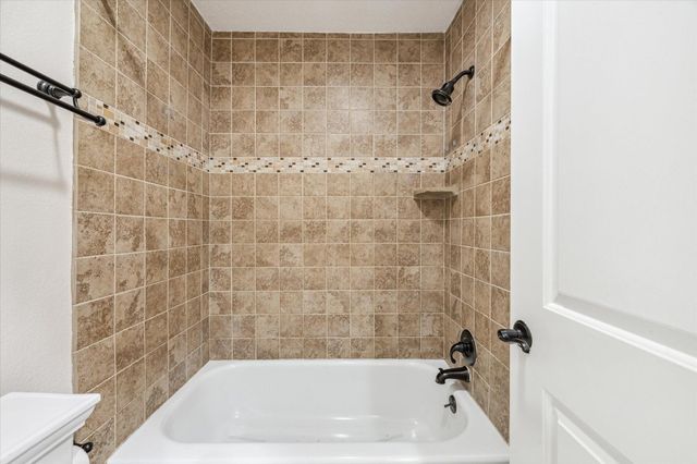 3535 Nasa Parkway 107, Seabrook, TX 77586