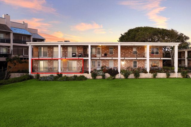 3535 Nasa Parkway 107, Seabrook, TX 77586